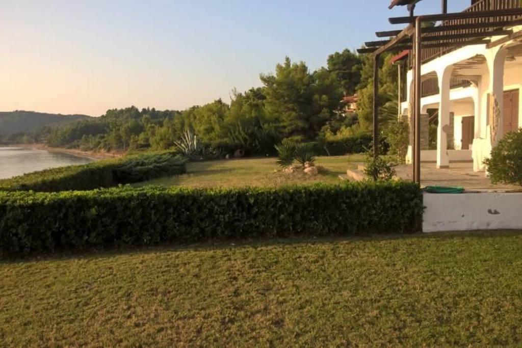 Sangue Blu Beachfront Villa Apartment Ájosz Nikólaosz Kültér fotó