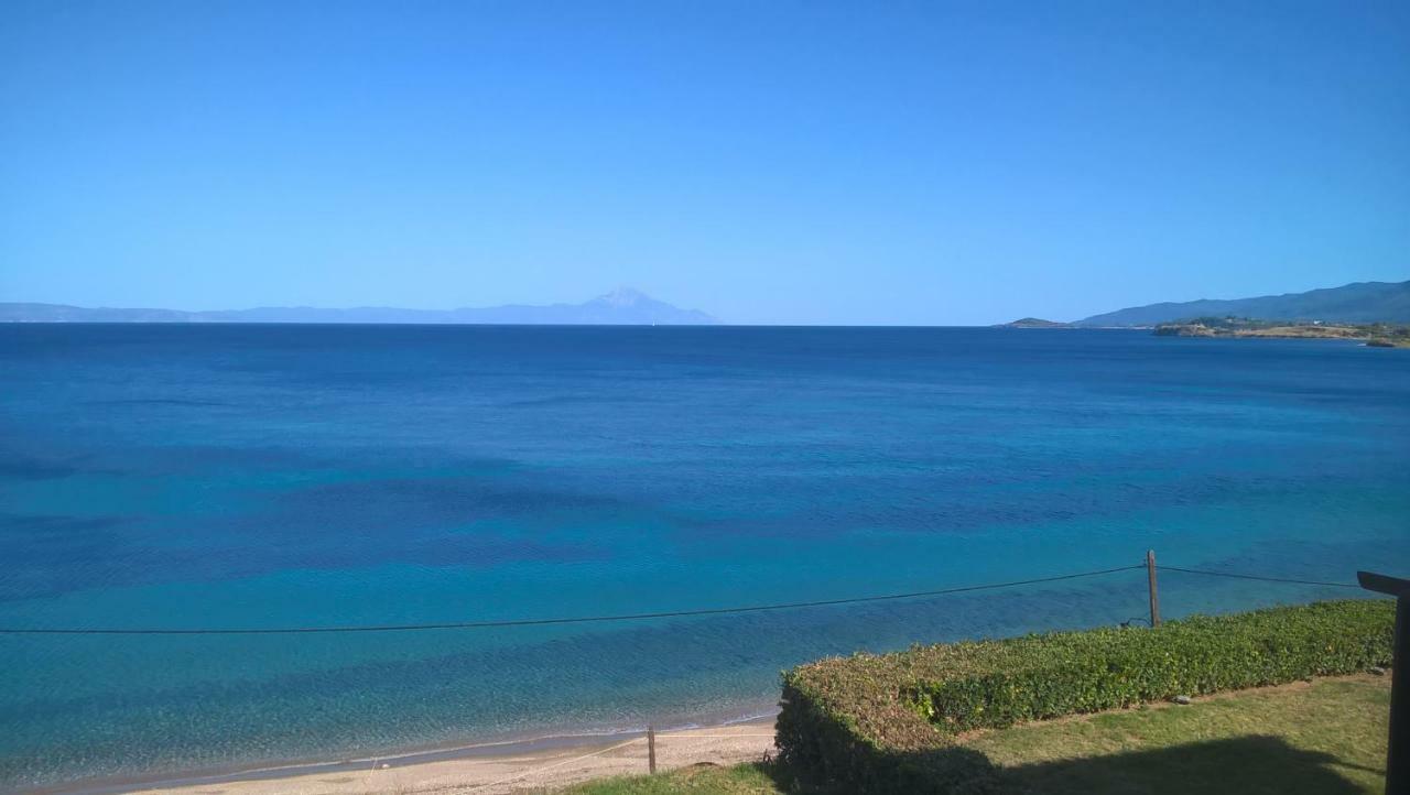 Sangue Blu Beachfront Villa Apartment Ájosz Nikólaosz Kültér fotó